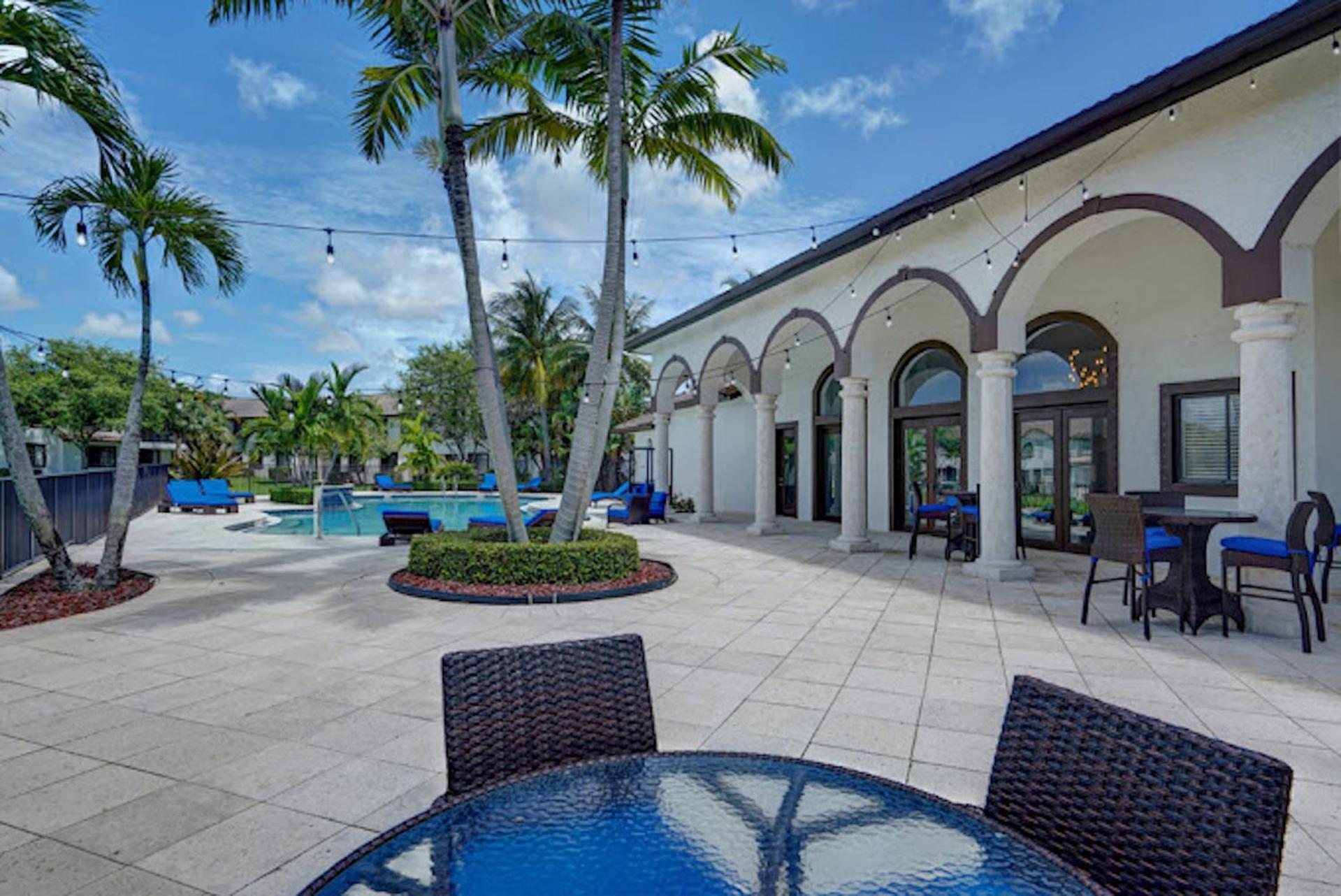 Newly Renovated Townhome With King Bed Delray Beach Exterior foto